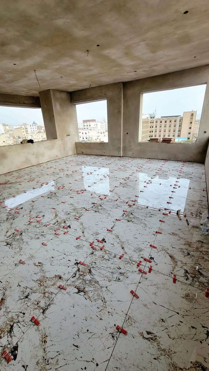 يا الله تغليف جميع انواع االسراميك جدار - وارضي -والدروج - وتطعيم واجهيات وبدقة عالية المصلحه أباً ع جد 
(  ليــزر - وصلايب -رجاج )
كاشي - مرمر - كرانيت - سيراميك - بورسلين - اللواح بورسلين
العمل متاح جميع ايام الاسبوع عنـوان ألدوره 
أشتغل قطعي متر *********** واتساب
