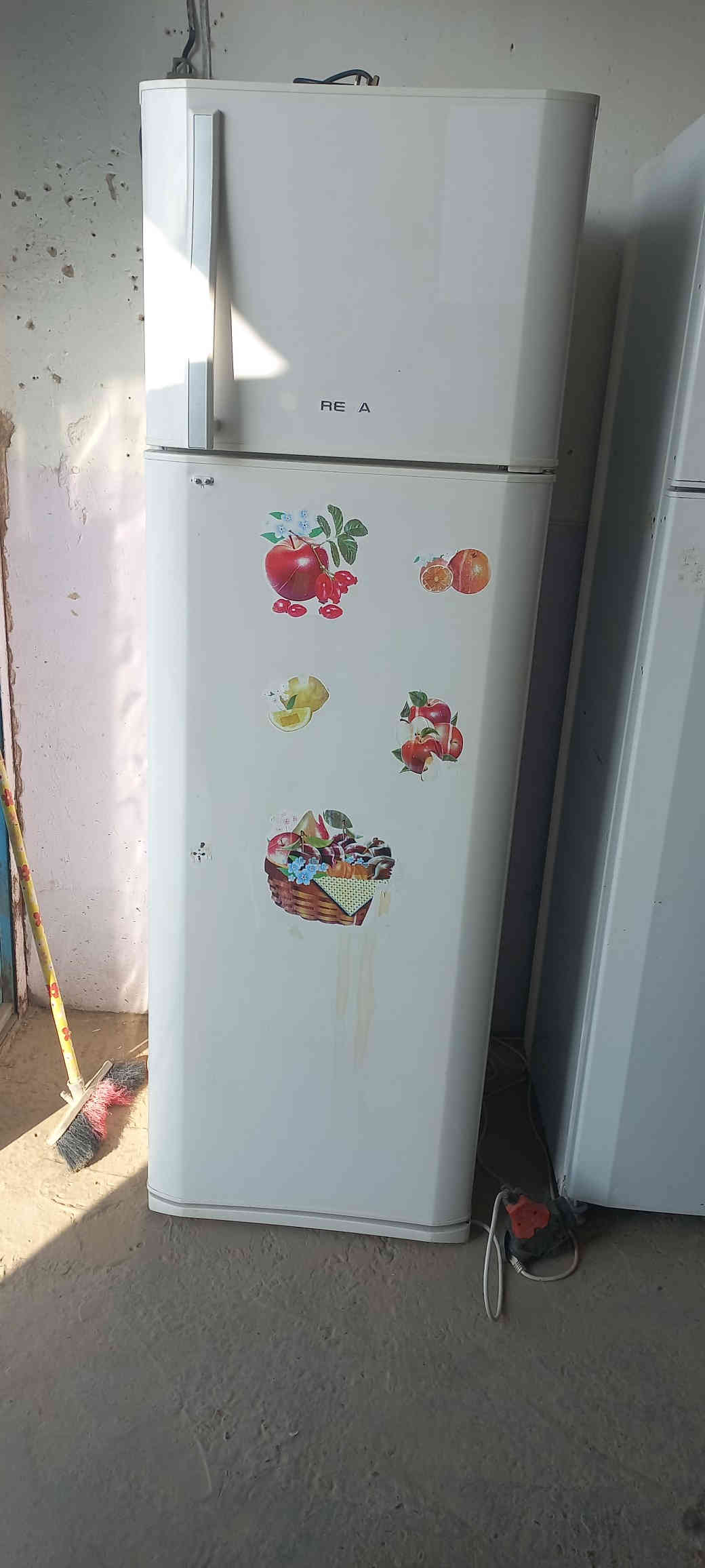 مواد منزليه للبيع حاجات نضيفه كلش المكان ناحية المعتصم  للإستفسار الاتصال عل الرقم التالي ***********
