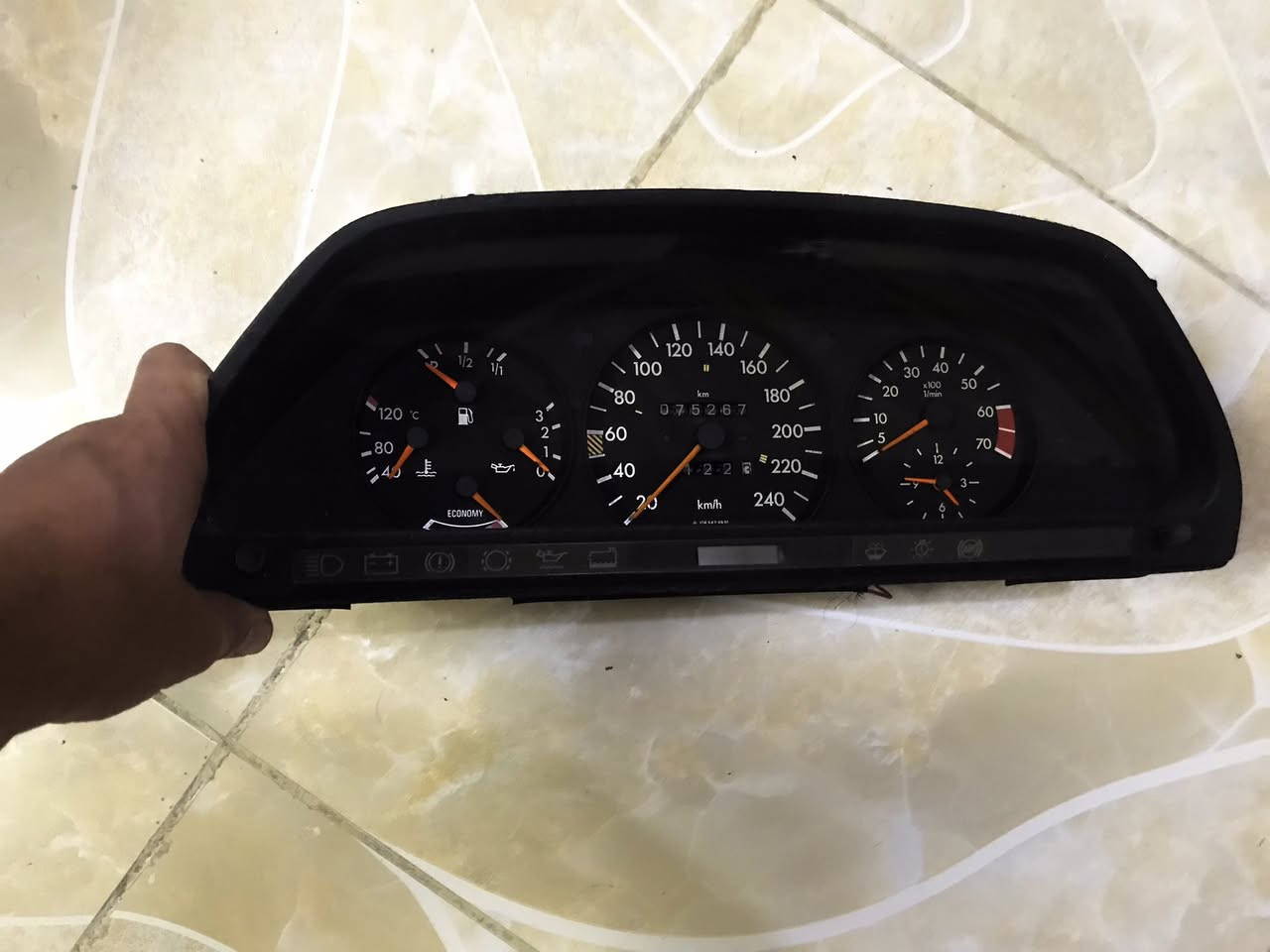جديد بلكارتون مال W126/91
سعره 175الف 

عنوان بغداد ألشعب 

***********
