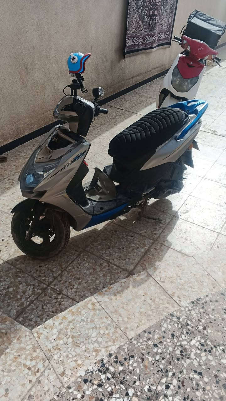 السلام عليكم درجه سنكز محرك ماكس نضيفه جذا البيع العنوان الدروة ***********
