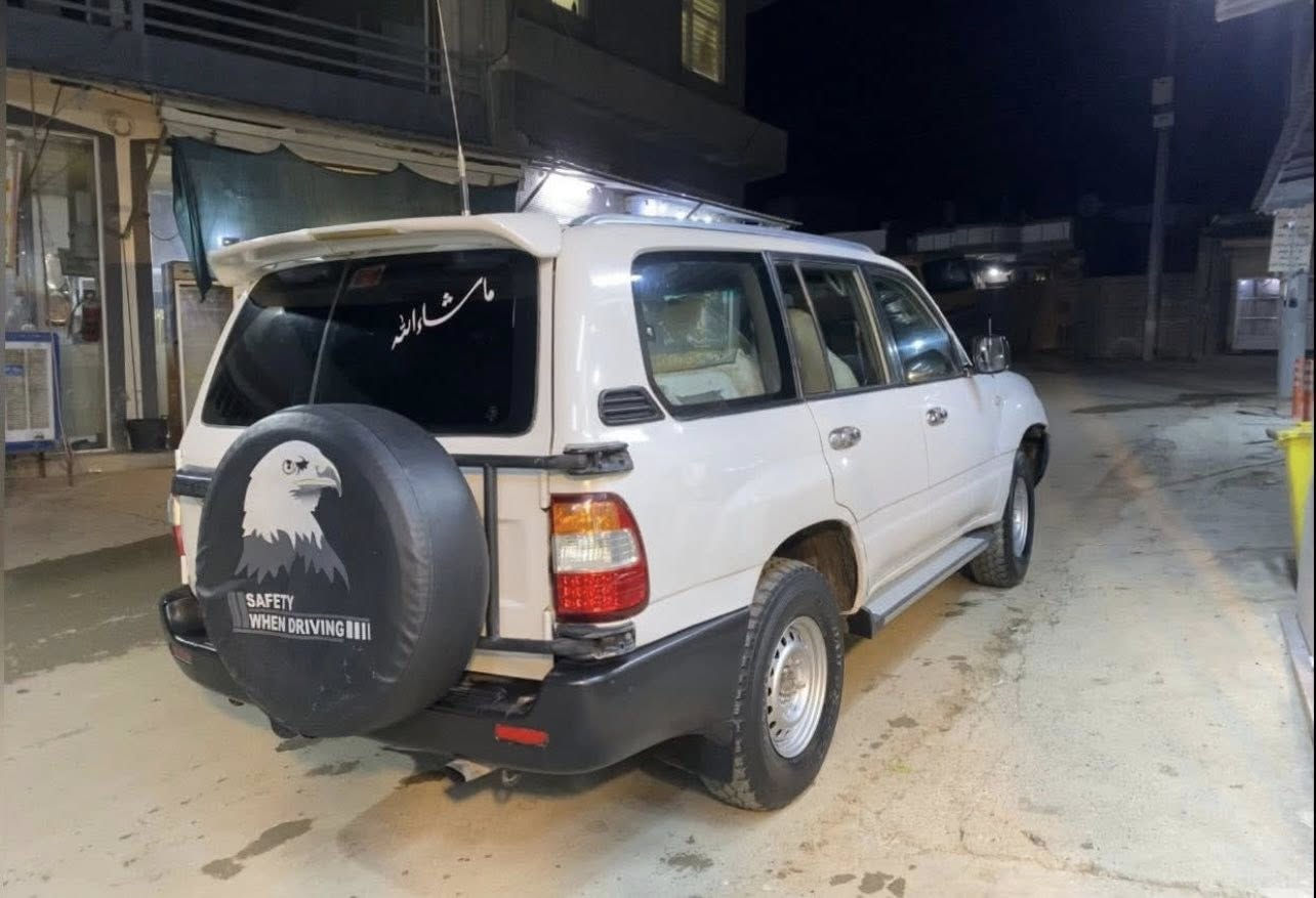 مونيكا موديل ٢٠٠٠
فول عادی سپێر له كوڵ
پێش ئه كسل  
كامل بوياخ 
سەیارەکە هەمو شتێکی مەزبوتە
 گێڕ مەکینە ئەکسل دەبڵ ئەکسل 
سەنەوی تا ٢٠٣٠ تازەیە
ره قه م دهوك به ناوي خومه وه يه  
تەحویل و شانسی بەشەرت  
شانی سايه قي و پێشی پێوەیەتی 
نرخی/١٠٣وه ره قه تكايه مشته رينيت ته له فون مه كه 
له سليمانيم 
هه موو زانياريه كم نوسيوه  
ژ:م/
***********
*********** whats up
