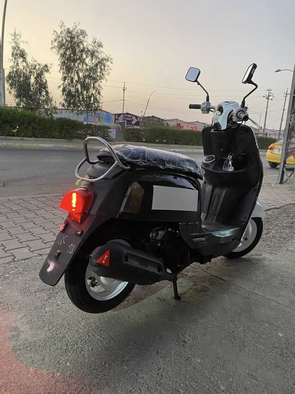 ￼ للبيع رقم الموبايل ***********
