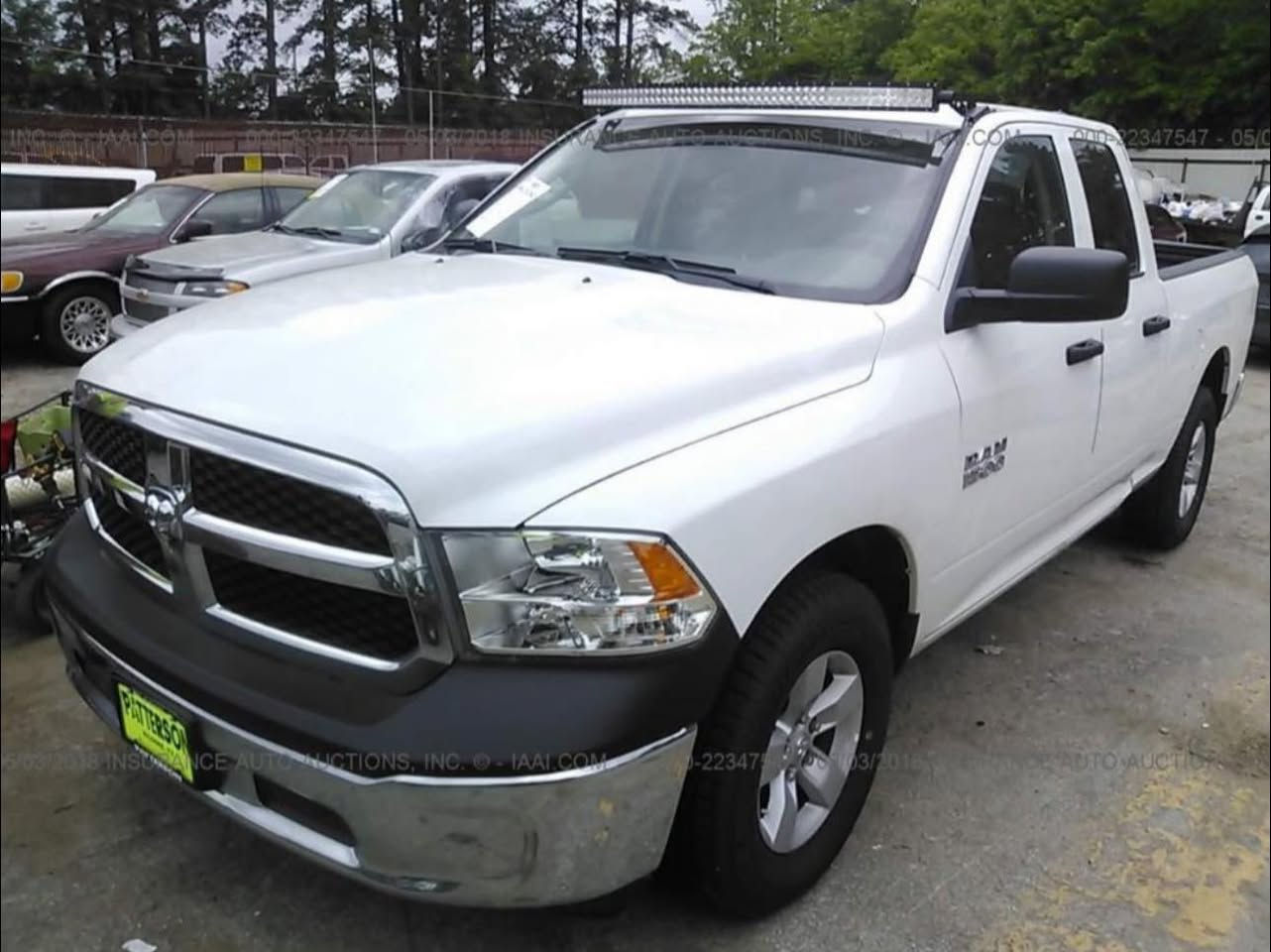 السلام عليكم 
دوج رام كلاسك٢٠١٨ للبيع بدون حادث
رقم أربيل 
محرك 6سلندر 3.6
السعر 180
المكان الانبار
***********
