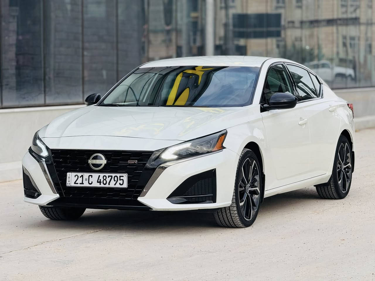 نيسان التيما موديل 2023 رقم سليمانيه بسمي وارد امريكي حادثه جاملغ وبونيد مواصفات SR بصمه تشغيل عن بعد شاشه وكامره رادار امامي خلفي جانبي كوشن جلد كوشن كهرباء محرك 4 سلندر 2500 السعر 173 وبي مجال مكان السياره خانقين ***********
