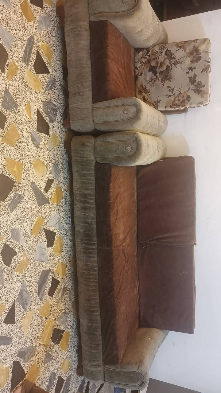 السلام عليكم تخم للبيع القنفه الكبيره بيها كسر السعر ١٥٠ الجربايه ٤٥


**إذا كنت صاحب هذا الإعلان وتريد حذفه لأي سبب، رجاءا أرسل رسالة إلى الدعم الفني**