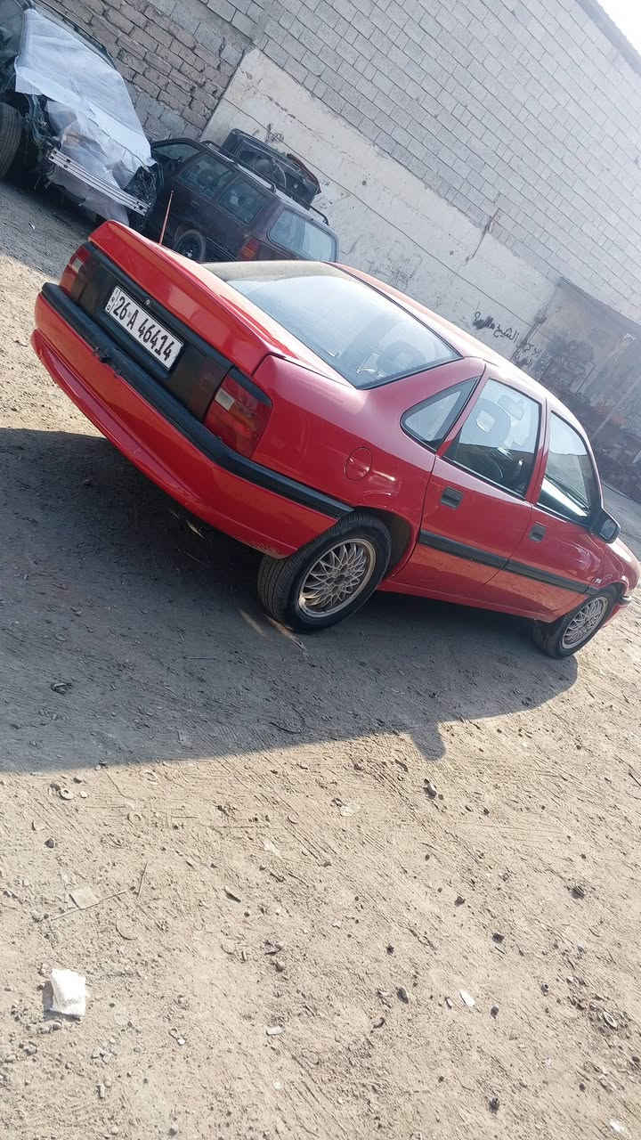 فكتره 16كير ومكينه خير من الله سنويه 30صدر جديدالسيار بلا ديه تخم تاير جديد السعر 45وبيه مجال ا التصال ***********5
