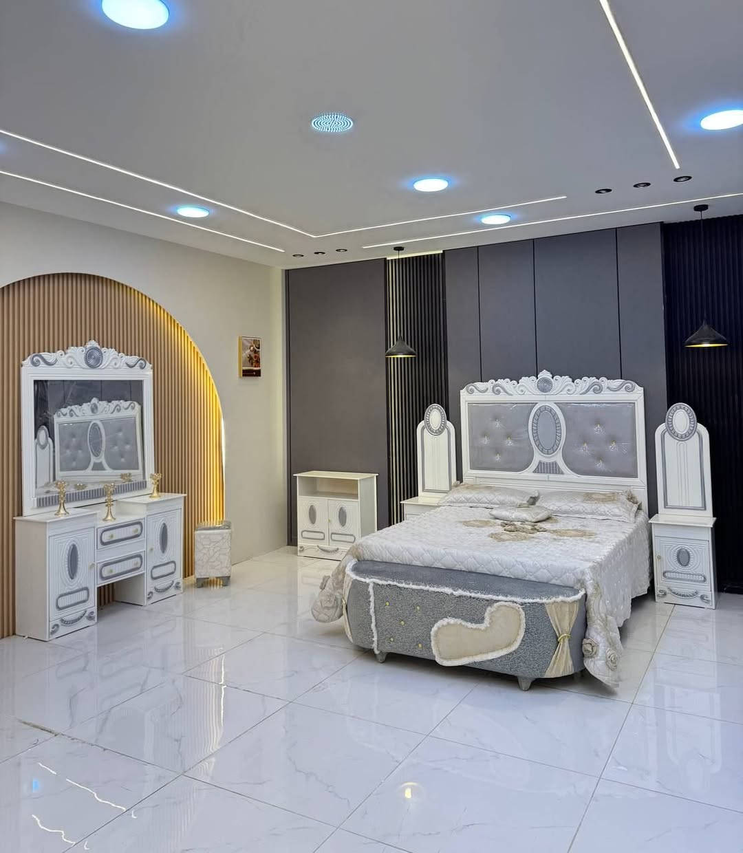 السعر // مليون فقط 😍

🔅تفاصيل الغرفة المرمري  ....

 خارج ٤ملم ام دي اف 🔺
وداخل معاكس ٣ملم 
صبغ حراري  درجة اولى 

عدد القطع  ٧ قطع 😍
🔺1 //جرباية  قياس  ١٦٠ × ٢٠٠ 
🔺//ميز جانبي ايسر قياس ٥٠
🔺2// وميز  جانبي  قياس ٥٠
🔺3// زاوية ارتفاع مترين عرض ٨٠
🔺4// وميز بلازمه  
🔺5//وميز مراية ارتفاع مترين عرض ١٢٠
🔺6// وكنتور ٦ باب  ارتفاع مترين و١٥ طول ٣ متر و١٥

القطعه الثامنة حسب الطلب شازلون
سعرها ٥٠ الف ❤️

(توصيل مجاني مركز بغداد )
التوصيل يشمل الشد مجاني 🔥
(اطراف ٥٠)
باقي المحافضات حسب البعد
شازلون سعرها ٥٠ الف
شازلون مخزن ٧٥ الف


**إذا كنت صاحب هذا الإعلان وتريد حذفه لأي سبب، رجاءا أرسل رسالة إلى الدعم الفني**