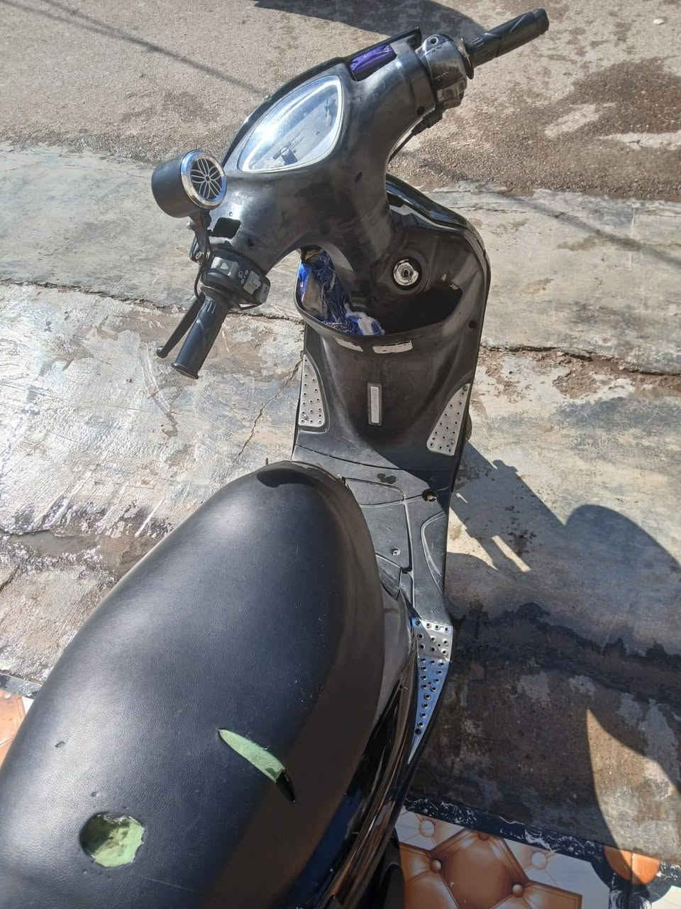 دراجه ماكس عدله لبيع دراجه كامله مكمله نقص بس بريك أمامي دراجه كله شغال سلف هندر
1دراجه دبل خلفي رياضي 
2وياله رياضي أمامي وخلفي
3دراجه كله ختم واحد
4السعر 425
الرقم ***********
