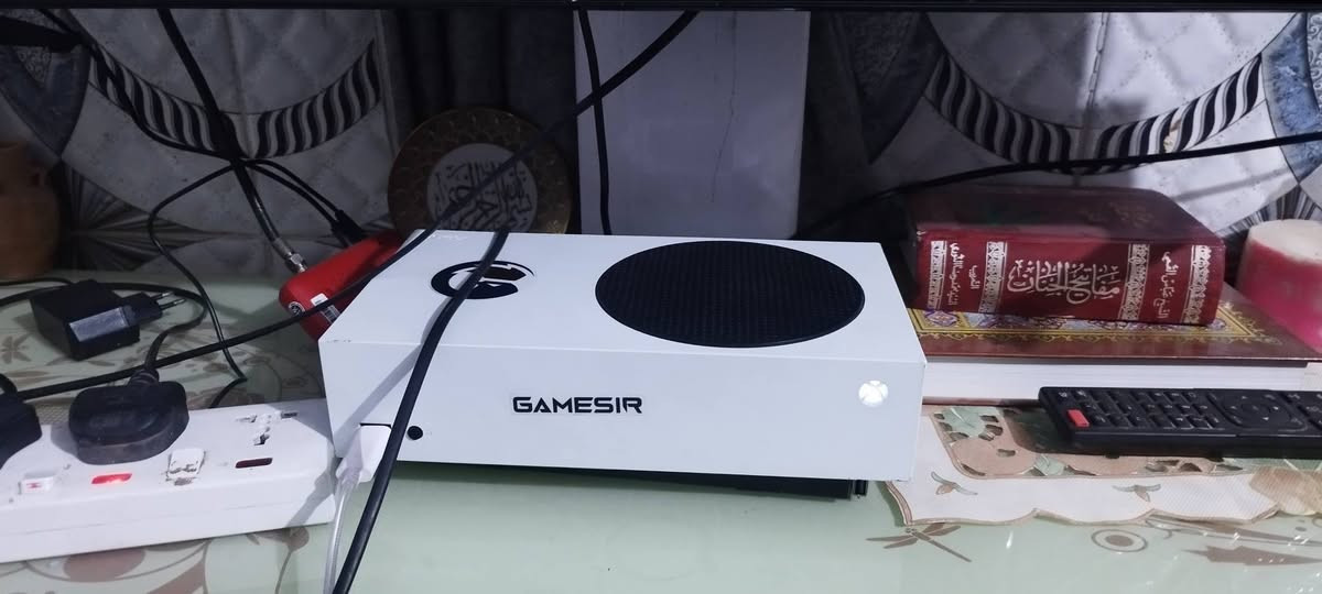 السلام عليكم
اكس بوكس سيريس اس للبيع
يدتين وحدة من عندها مغناطيسية و الثانية اصلية ويا يوبي اس
و مايك هدية و ستاند هماد هدية
يأتي مع الجهاز هتمان ٣ و كول اوف ديوتي و باتل فيلد ٦ و FC 25
السعر ٤٠٠الف
مكاني صلاح الدين لا يوجد توصيل


**إذا كنت صاحب هذا الإعلان وتريد حذفه لأي سبب، رجاءا أرسل رسالة إلى الدعم الفني**