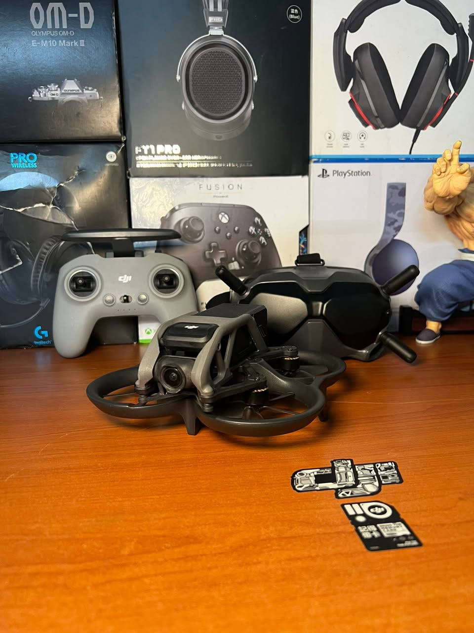 Dji avata Combo مع الكنترول 
قطعه نظافه 100/100 مع كنترول اضافي والموشم 3 بطاريات وجنطه كامله مكمله مكان بغداد استفسار اكثر 
*********** الي يراسل يذكر اسم الدرون او يدز سكرين للمنشور
