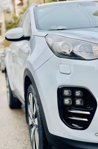 سبورتاج ٢٠١٨ • ١٠٧٥٠٠ كم • كفالة عام