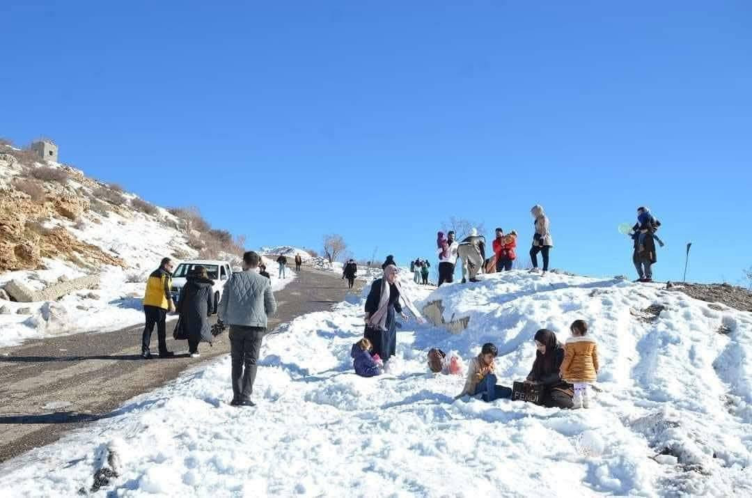 رحلات سفرات سياحه الى دهوك او اربيل من الموصل
‼️احــجـز من الان المقـاعـد محـدوده‼️
متوفر حجز عن طريق الوتساب *********** 
🔴حافله خاصه للعوائل 
 🔴 حافله خاصه لشباب 

1️⃣ دهوك جبل كاره وداخل النفر (8) الف  جمعه ثلاثاء
2️⃣اربيل جبل كورك ومصايف نفر (8الف) جمعه ثلاثاء
3️⃣مبيت دهوك يوم ليله نفر (25) الف كل يوم الجمعه
4️⃣اربيل مبيت نفر  (25) الف نطلاق يوم الجمعه

#_برنامج (1) دهوك_جبل_كاره_الثلجي داخل نفر 8الف
(جبل كاره الثلجي  _ مطعم _ دهوك مول_ 
حديقه الحيوانات _  فاملي مول
جبل زاوه او سد دهوك ختياري نفر الفين
نطلاق كل يوم الجمعه / الثلاثاء 
نطلاق ب 8 صبح الرجوع باليل

برنامج الثاني اربيل جبل كورك مصايف نفر8الف
(جبل كورك_او حاج عمران_مطعم_ شنكل بانه- مصيف بيخال _ كراند ماجدي مول) 
نطلاق كل يوم الجمعه
نطلاق 8 صبح الرجوع باليل

دهوك مبيت يوم ليله سعر النفر (25)الف 
تشمل النقل والفندق والفطور الصباحي
( جبل كاره الثلجي _استراحه مطعم _سد دهوك _مدينه العاب دريم ستي_حديقه الحيوانات _جبل زاوه اختياري _فاملي مول 
اليوم الثاني 
الى زاخو. مصيف برخ_ مصيف دشتتاخ- مصيف شرانش
جسر العباسي - كورنيش زاخو  - سوق زاخو الاثري
بعد رجوع 
نطلاق كل يوم الجمعه 

اربيل يومين (25الف النفر) البرنامج 👇
يشمل نقل المبيت فطار صباحي
🗻جبل كورك الثلجي _
🥶المناطق الثلجيه حاج عمران
 🏙وحسن بيك الحدوديه _
 سوق القلعه _مجدي مول _
🎡بارك مناره _🎡مدينه العاب
 🎡مجدي لاند_كراند مجدي مول
 🎡اكبر مول بل عراق _فاملي مول 

الحجز يكون عن طريق الماسنجر او الواتساب 
————🎈🔸🎈🔸🎀🔸🎈🔸🎈————
المعلومات المطلوبه للتسجيل : او ابعت صور هويه
1️⃣الاسم الرباعي :
2️⃣اسم الام الثنائي :
3️⃣ المواليد :
————🎈🔸🎈🔸🎀🔸🎈🔸🎈————
اهلا وسهلا تنورنا بكل وقت
للحجز اتصل *********** 

واتساب.  ***********

عـنوان التـجمع الكـائن :
📍الموصل الجانب الايمن يم مجسر الجديده
 الموصل حي النور يم مشويات يونس العمر / 
بالجامعه يم نفق مقابل مطعم طماطه
