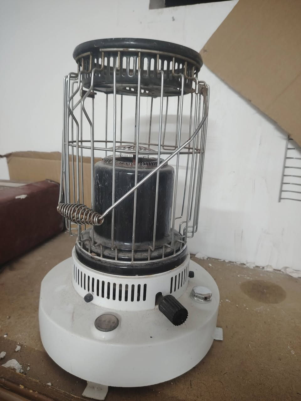 صوبات للبيع العدد ٣ شي على شي ونضاف السعر ٧٥ الاستفسار على الرقم *********** وكورك *********** اب شرط
