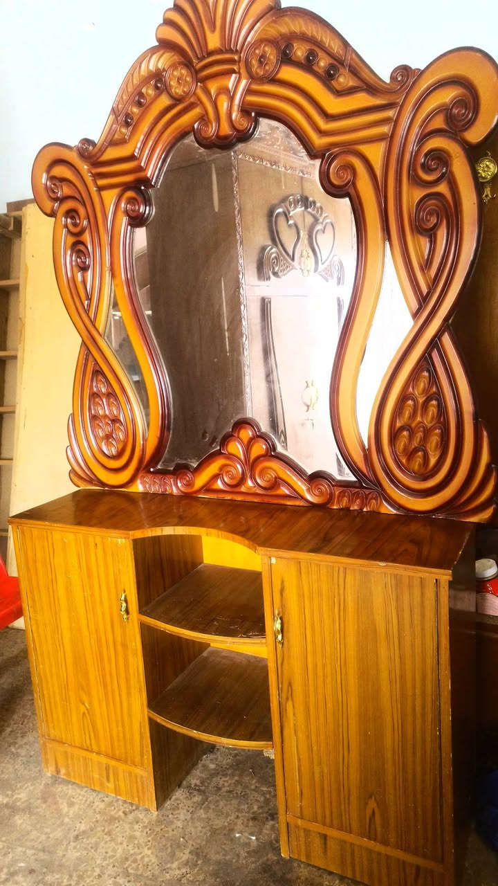 غرفة ام 5 ملحق داخل وخارج صاج شغل ثكيل زاوية كنتورية 3 كومدات صومية تزكام جديد نضيفه  بغداد الشعب ***********
