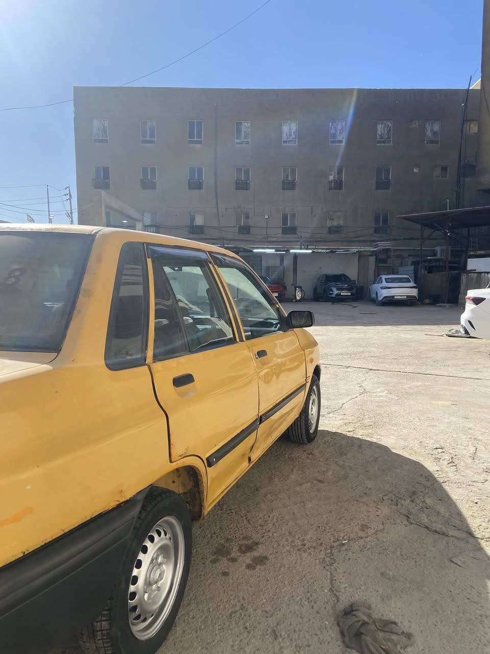 سلام عليكم سيابه البيع.   موديل 2009.  سنويه ضايعه بيه كتاب فقدان. كير  او مكينه شرط. خيسات. قليله.    بيع او مراوس.  سعر. 15.  عنوان طويريج.  متواجد خاص. وهاذه رقمي ***********
