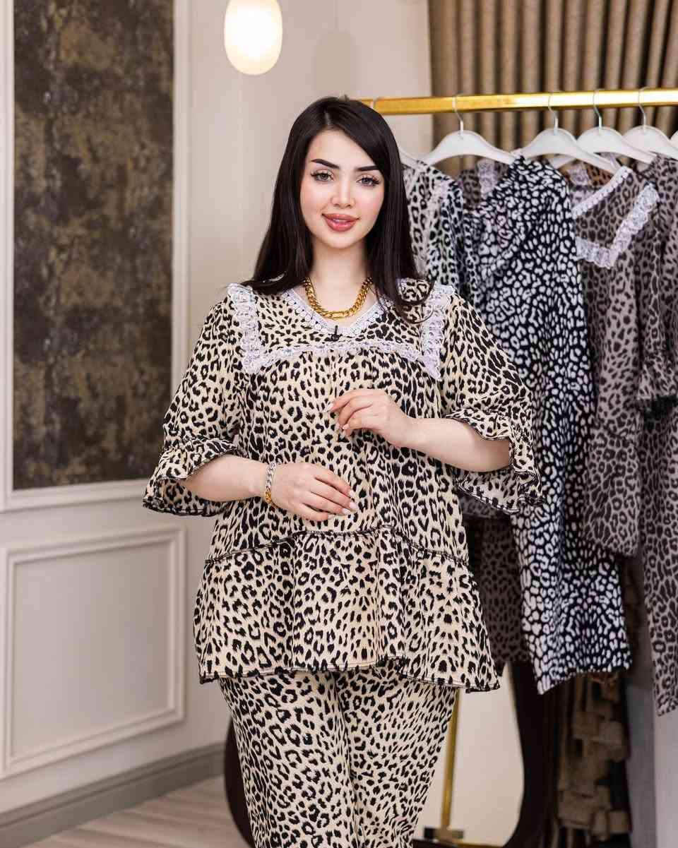 تراك نسائي هاڤ 

موديل كوري

خامة كريشة ثقيل  شغل عراقي 

فري سايز حد ١١٠ كيلو


**إذا كنت صاحب هذا الإعلان وتريد حذفه لأي سبب، رجاءا أرسل رسالة إلى الدعم الفني**