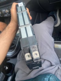 يوجد لدينا بطاريه عمل 12V ضمان سنه ‏‪07881710112‬‏