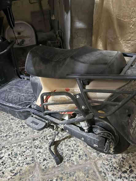 دراجه شحن للبيع آخر موديل 2024نقوصاته فقط بطاريات دراجه جديده لك رمبا سعر 400 مجال حك جيه *********** اتصال .واتساب متوفر 
المو شواي لا يدخل مستعجل ع بيعته
