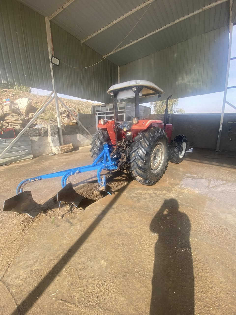 ايراني 2012للبيع جاهز للكراب هوه والعده مالتو 
***********
