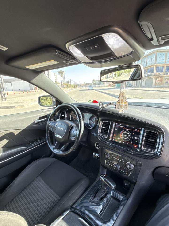 جارجر RT موديل 2020 المواصفات المعروفه شاشه جبيره سوبر تراك باك كامره حساساات كامله بدون نقص برغي بيها ٣ قطع صبغ أماميه السعر ١٩٥ وبيها مجال


**إذا كنت صاحب هذا الإعلان وتريد حذفه لأي سبب، رجاءا أرسل رسالة إلى الدعم الفني**