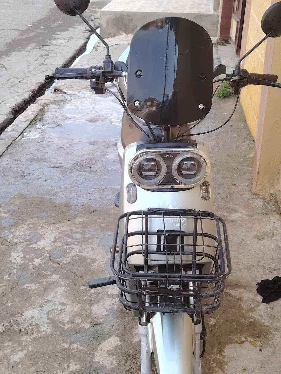 السلام عليكم مطور شحن للبيع بعد جديد بي شحنتين بطاريات جدد بعد بي نواقص شي قليل السعر 350


**إذا كنت صاحب هذا الإعلان وتريد حذفه لأي سبب، رجاءا أرسل رسالة إلى الدعم الفني**