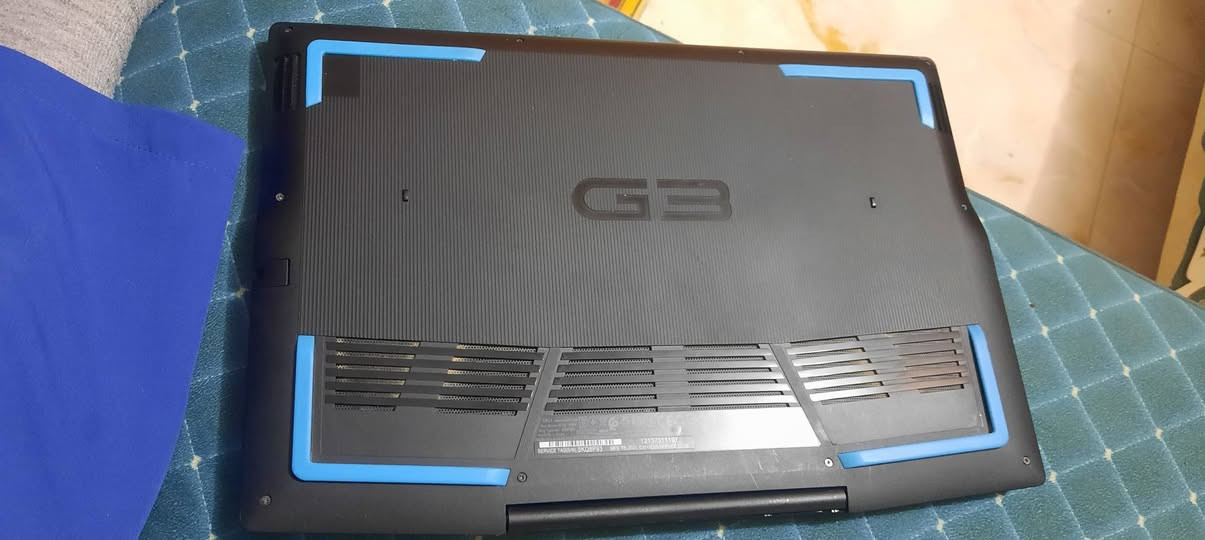 سلام عليكم
لابتوب Dell G3 Gaming
Cor I5 
جيل 10 فئة H 
رام 16
كارت شاشة خارجي GTX 1650 
كارت شاشة داخلي 8
هارد 500 SSD
نظيفة جدا مع شاحن وجنطة
السعر 650 وبيهة مجال بسيط


**إذا كنت صاحب هذا الإعلان وتريد حذفه لأي سبب، رجاءا أرسل رسالة إلى الدعم الفني**