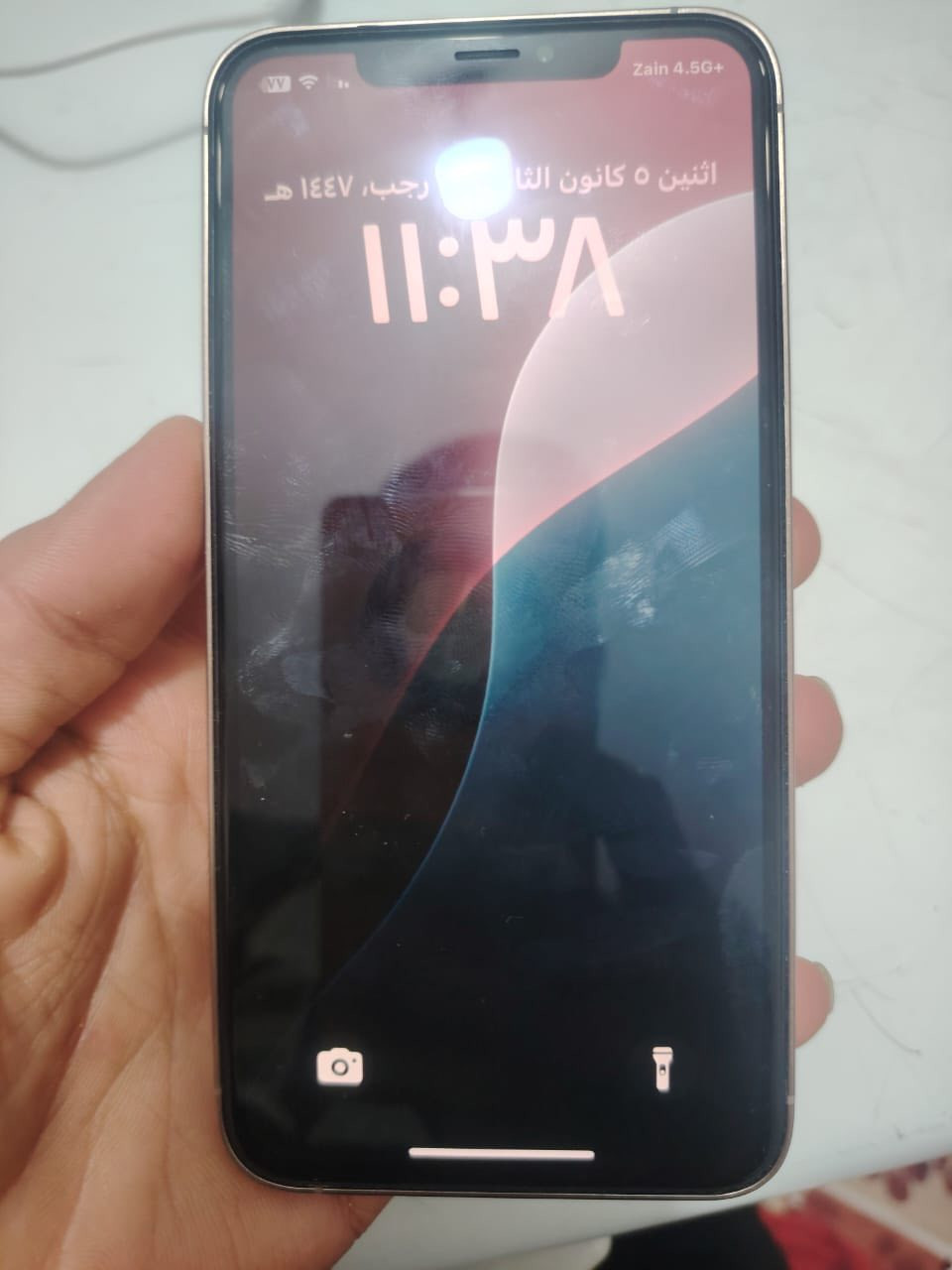 سلام عليكم مبايل البيع 16برو ماكس البيع أو مراوس بايفون فقط المبايل كلشي ما مبدل بي فقط بطاريه مكاني نجف ملحق قريه الغدير التصال ***********
