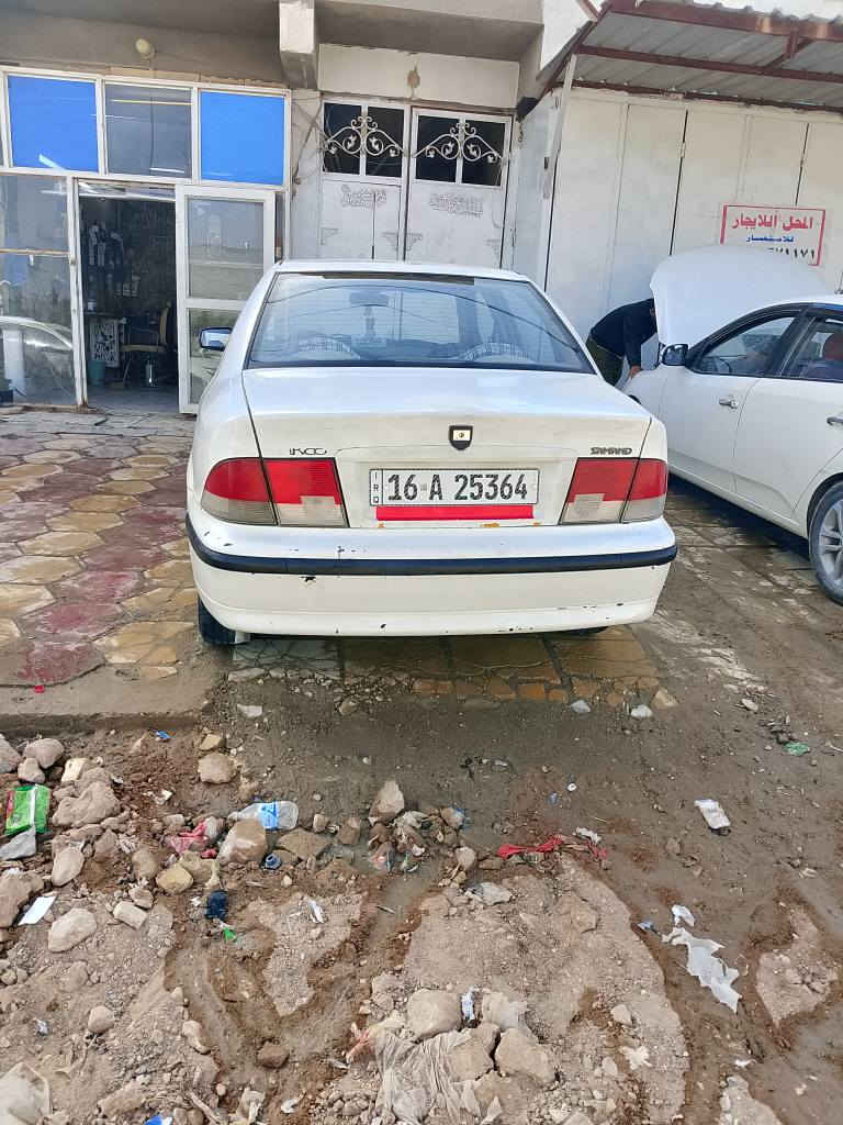 سمند موديل 2010 باسمي مداور ثانيوم هزه بعتهي سعر 40 وبيها مجال مكينه و كير كفاله كهربائيات شغاله كلها تخم تاير باتري جديد  شغل و اطلع وين ميعجبك للستفسار ***********  المكان نجف حي نداء النجف, العراق
