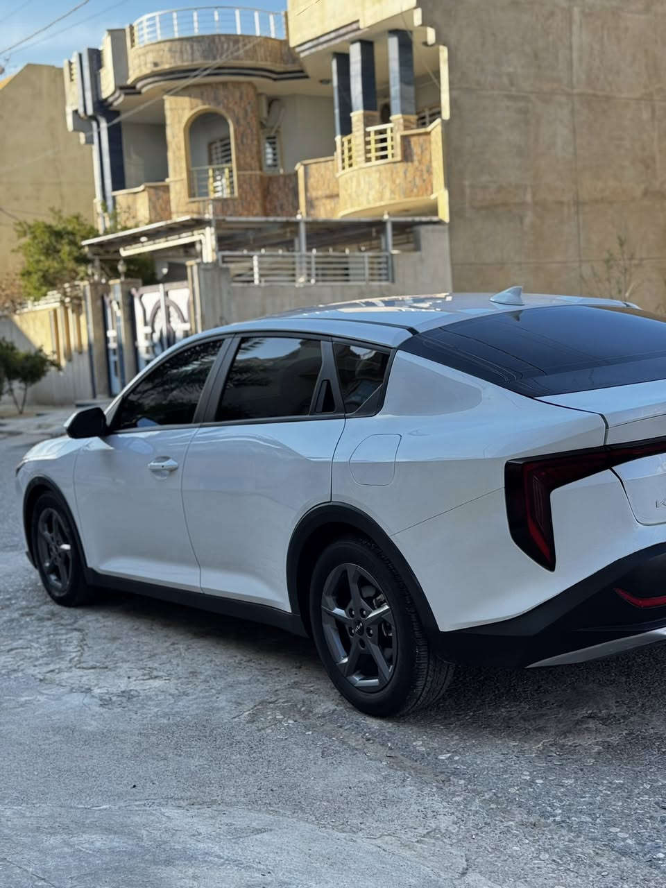 السلام عليكم
للبيع K4 لون ابيض 2025 LX

محرك 20 دوش

ماشي7 الف ميل 

صبغ جاملغ خلفي فقط 

سياره بدون كلير أمريكي شرط

 سياره بدون شخوط و رصعات و بقصات 

سياره بدون رقم ترقيم شمالي فقط 

تكلفة رقم 12 ورقه 

السعر170 ورقه ومجال قليل 

اي استفسار عن سيارة خاص 

للتواصل على الرقم 

***********
