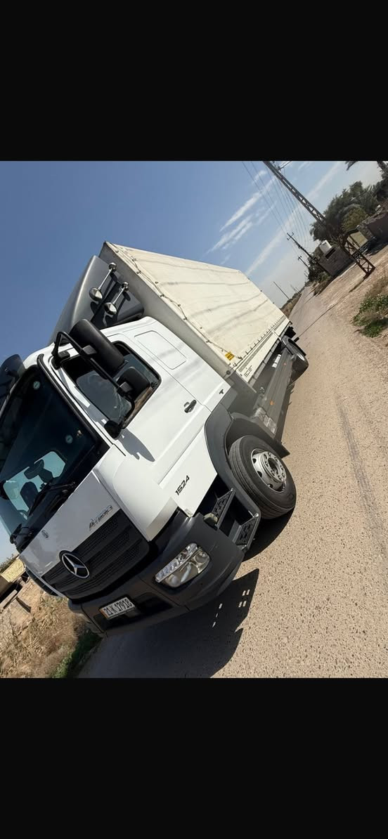 اتيكو 2017 سياره  1524فول   مواصفات كامره حساس تحديد مسار تبريد بلادي قفل اكسل  جام كهرباء 8 براغي 6 سلندر طول 7،25 سياره جاهزه ***********
