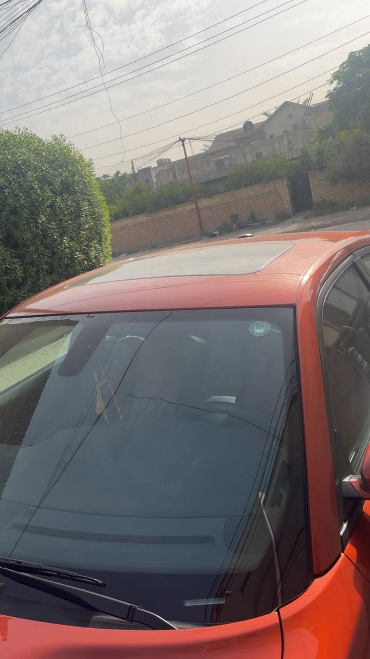 للبيع ٢١ خليجي فول صبغ ربع جاملغ الصدر تحويل مباشر مكان السياره يرموك او عامريه السعر ٢٥ الف ***********
