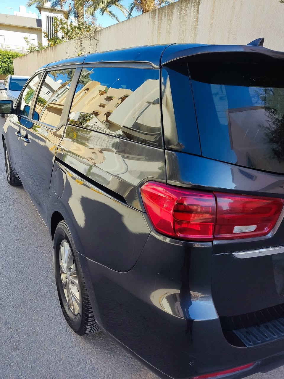 السـلام عليـكم

بسم الله الله يبارك  كيـا سيدونا (LED) 2019 
ماشية ( 57 ) محرك الجديد 33 (GDI) بحالة ممتازة
دخول السيارة 3-12-2025
سيرية عجل ميشلان نص فل بصفة عامة السيارة ولع واطلع على طول بسم الله ماشاء الله .
للاتصال - 0926142014
للاتصال - 0925259448


**إذا كنت صاحب هذا الإعلان وتريد حذفه لأي سبب، رجاءا أرسل رسالة إلى الدعم الفني**