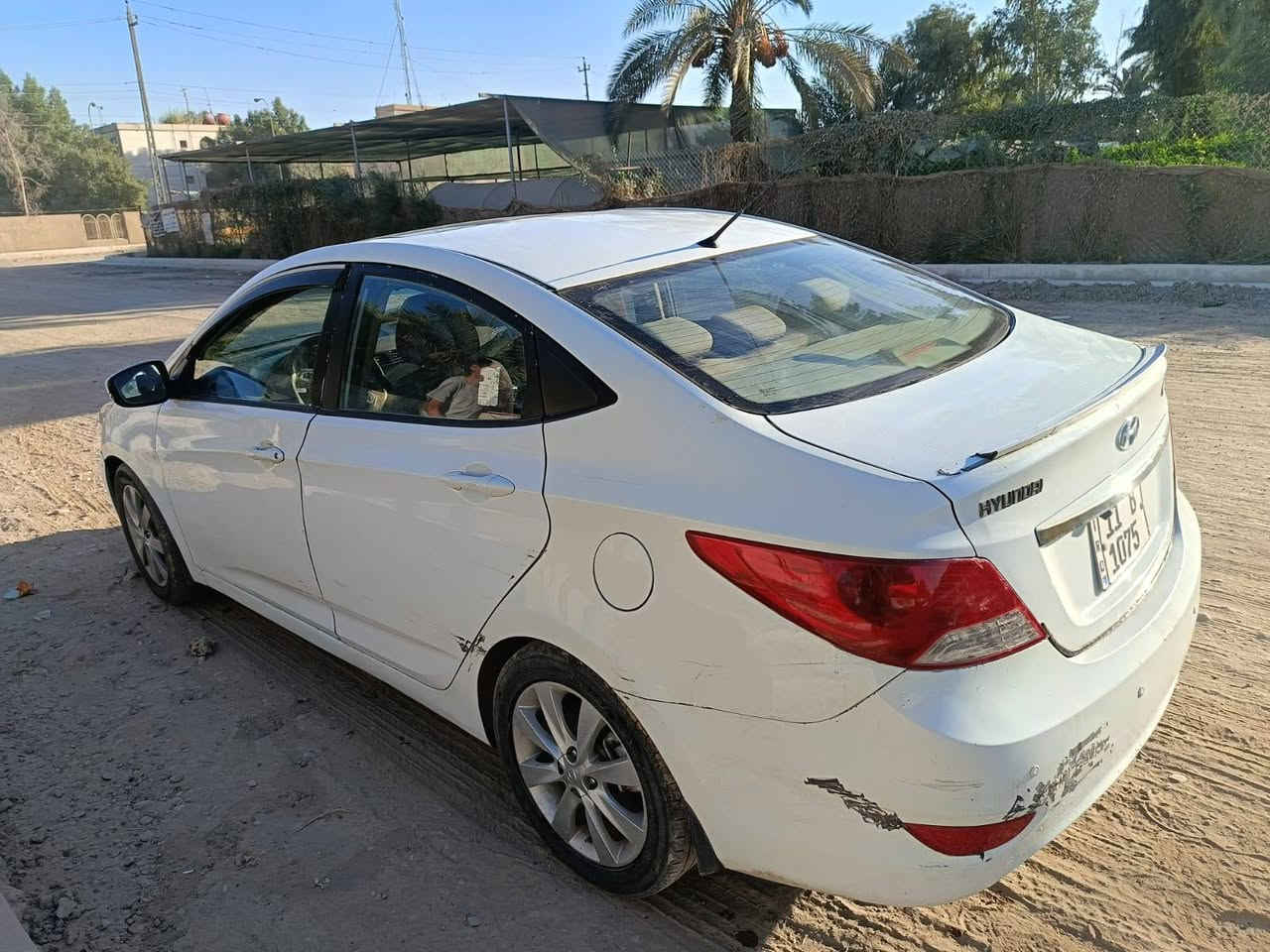 سلام عليكم اكسنت خليجي موديل 12 فتحة / ويل كب
مكينة 600 مكفولة
بيها صبغ 3 قطع جاملغات
رقم بغداد باسمي 
السعر 86 بيها مجال 
للاتصال ***********
