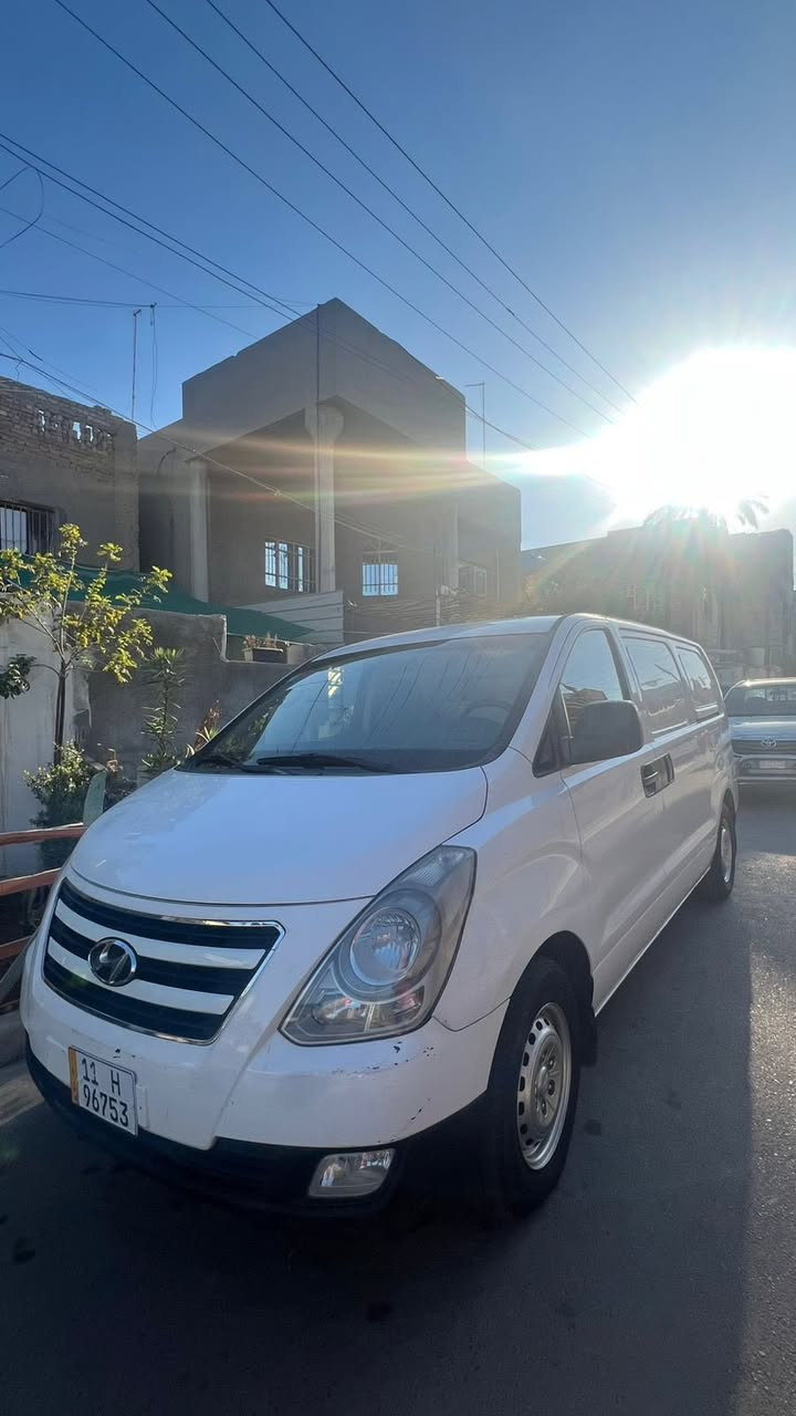 السلام عليكم. ستاركس فان للبيع
مديل. ٢٠١٧. رقم بغداد. مصفره ضريبه وجاهزه

سياره بيها صبغ فقط باب سلايت عكس السايق. ما بيها اي نقص جاهزه. ماشيه ١٢٨. الف. سياره نضيفه جدا.مكانها. بغداد حي الحسين.  السعر ١٥٨. وبيها مجال. للاستفسار ***********
