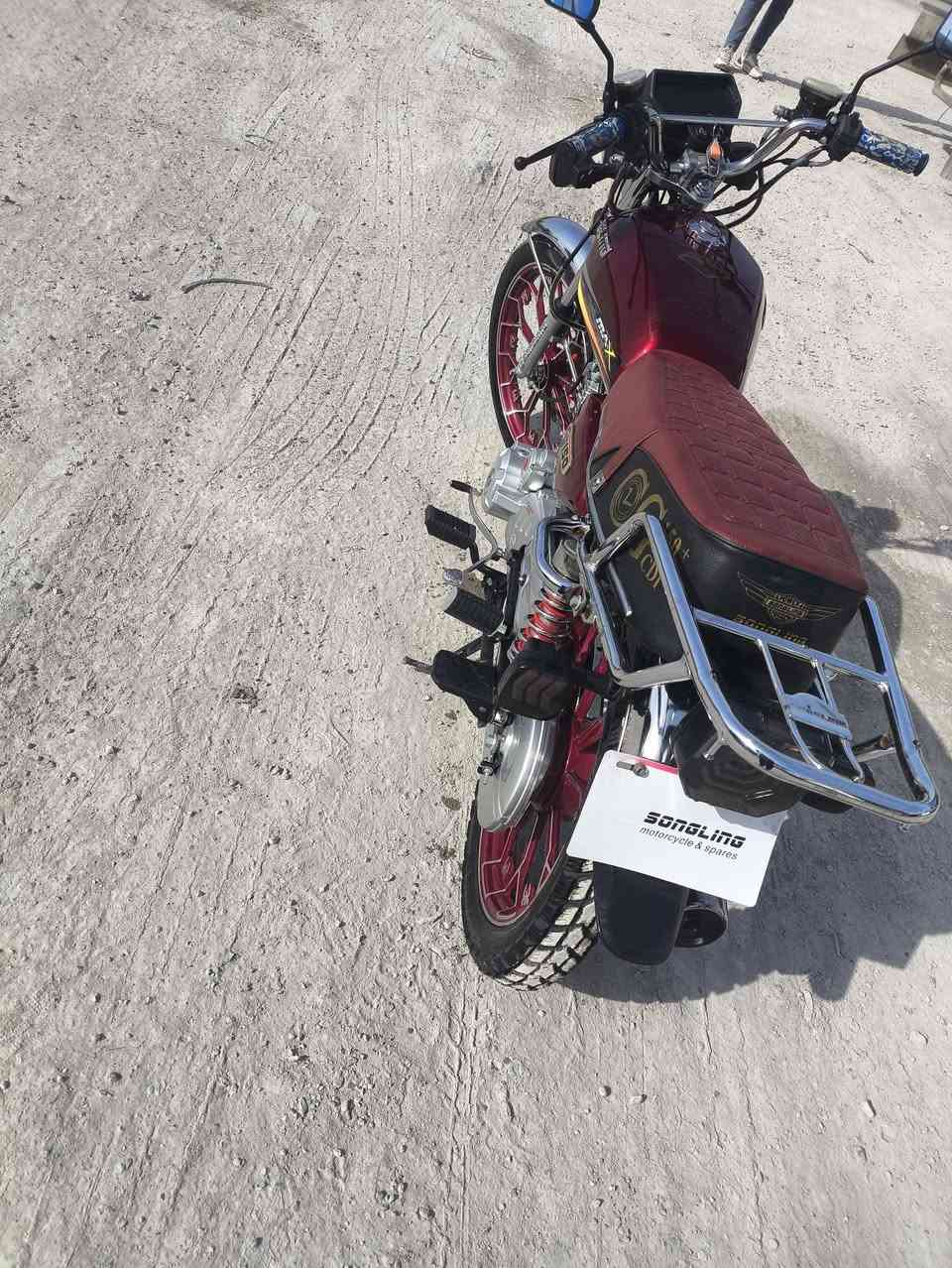 السلام عليكم ايراني للبيع 2024 بعد اخو زيرو
دراجه نضيفه مال جناي اوراق منفيس مكاتبه مكان بغداد الغزاليه
السعر 800 وبيه مجال للشراي

***********
