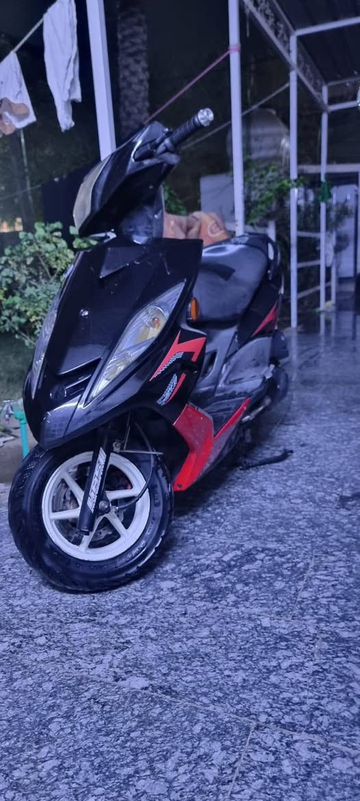 سلام عليكم gtr  رمبه جديده لوك  اسود موشم احمر بلاديه بلكامل مكاتبه اوراق معرض موجوده كفاله عامه ماملعوب بيها ابد برغي واحد ممفتوح بمعنى الكلمه ام الويل الابيض بلاديه من تاير لتاير دراجه واكفه وكشخه شتريد اكفلك بيها وماسولفلك ع شلعه ومعدل ونعومه تجي وتترحملي   فلوسك بيها الله شاهد عنوان بغداد عبيدي سعر واحد وميه وبيها مجال للطيبين ***********
