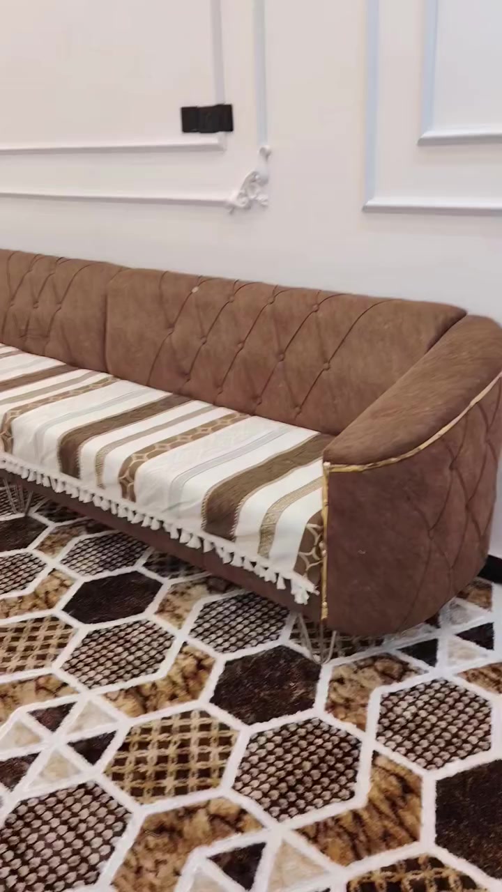 ديوان للبيع عشرين مقعد عشره امتار السعر 700 مكان العماره


**إذا كنت صاحب هذا الإعلان وتريد حذفه لأي سبب، رجاءا أرسل رسالة إلى الدعم الفني**