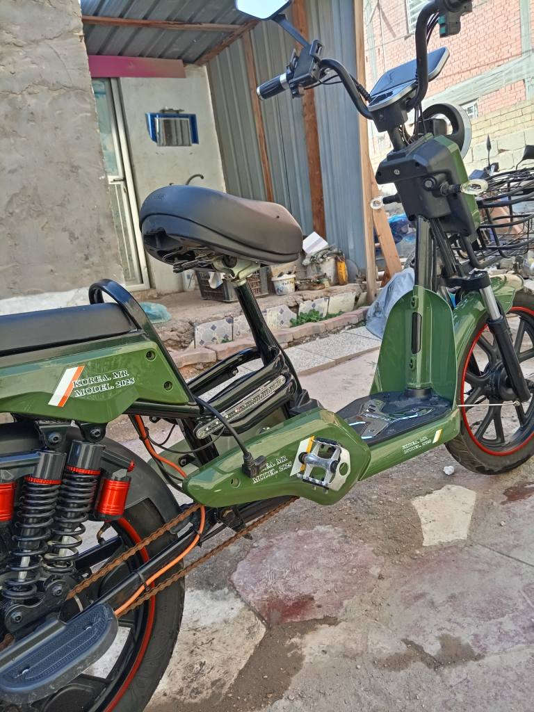 دراجه شحن مديل 2025
جديده مطالعين بيها طلعتين لو ٣

كامله مكمله ما مفتوح بيها برغي

خمس بطاريات سرعه ١٠٠ 
الف واط

سبب البيع لعدم الاستخدام 

ثلاث انظمه تشغيل سويج وكارت وريمونت

السعر ٣٥٠ مع المجال

للاستفسار ***********
المكان كربلاء طويريج
