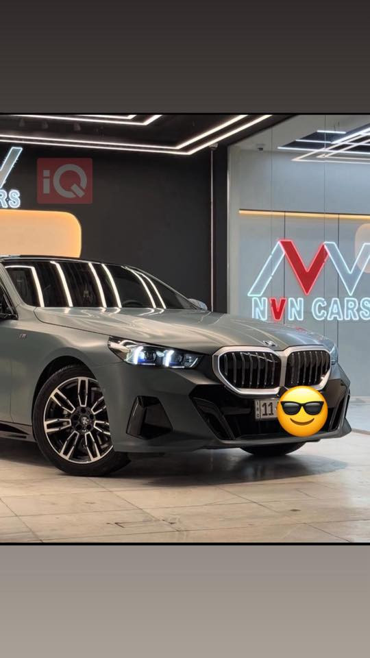 سلام عليكم
520 عروش  ماشية اقل ال 13000 السيارة طلب خاص 
سعرها 58000  بيها مجال بسيط 
***********
