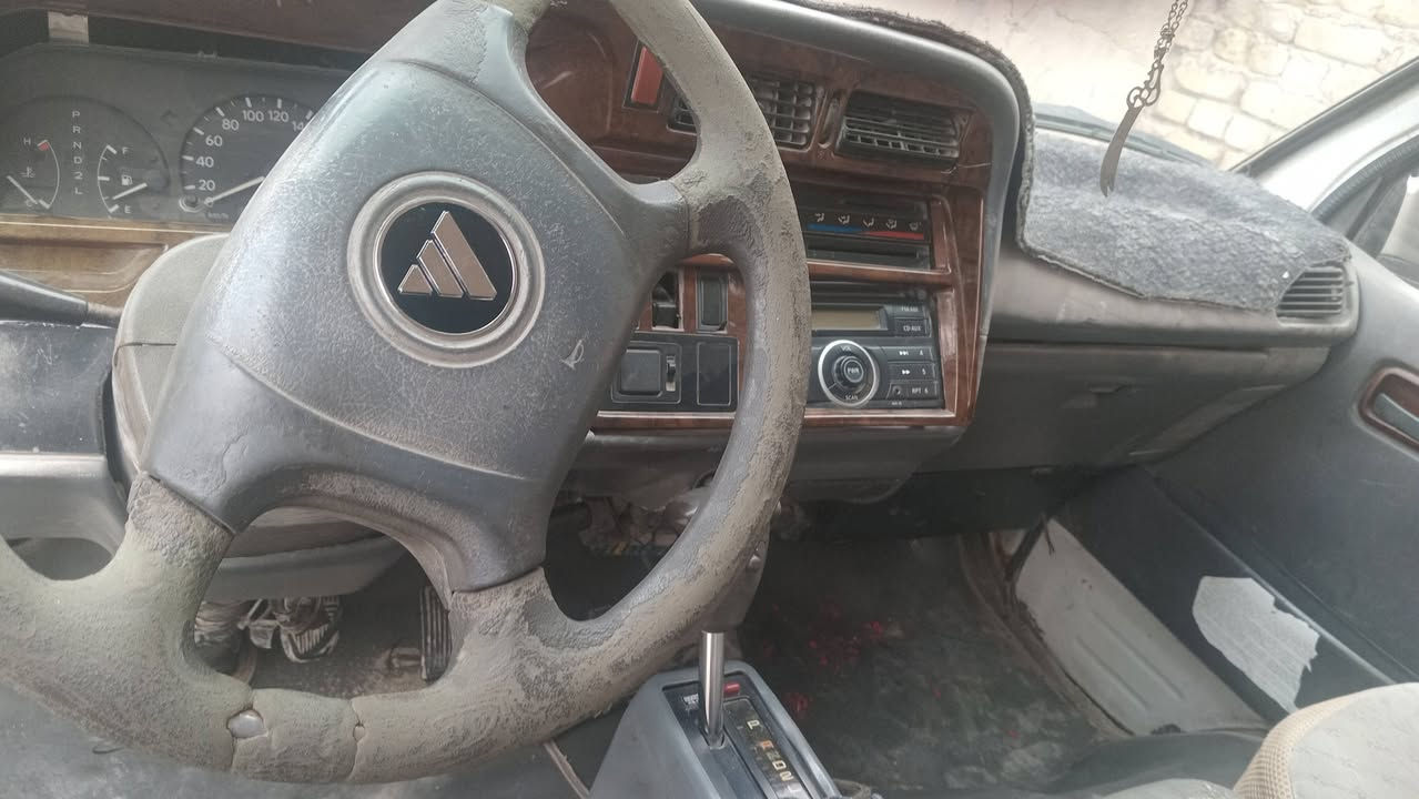 سياره فتون ٢٠١٠ مصفره تحويل مباشر 
رقم شعار بالتكنه بيه كير مكينه ونجي مجول 
للبيع ٣٧ مكلف بالنشر 
رقم الهاتف ***********
