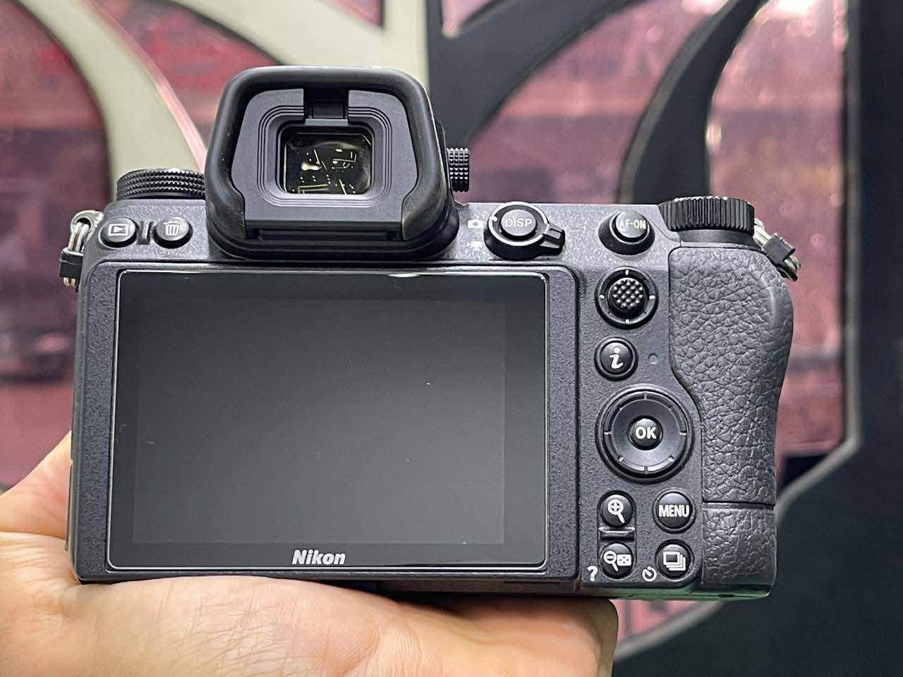 Nikon Z6ii شتر 53k 
ملحقات شركه  متواجد وتساب ***********
