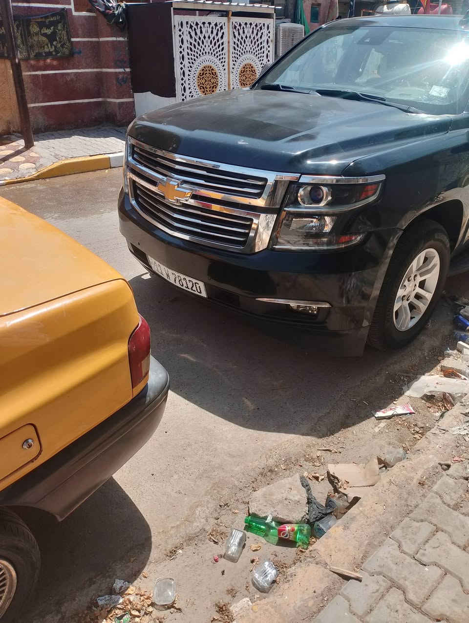 سلام عليكم بيع سريع تاهو سوبر مان موديل 16فول عدة فتحه 
8سلندر 5300 رقم بغداد بسمي  ضررها جاملغ خلفي وامامي بدون دواخل مكينه 5300
مكاني بغداد السعر 260
***********
