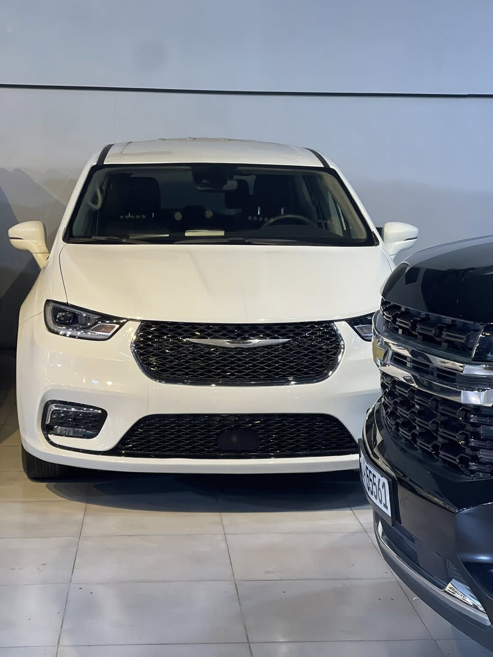 سلام عليكم باسفيكا للبيع 2023 بدون رقم تورنك L موصفاته جنطه كهرباء بوب كهرباء شاشه جبيره رادار كشنات جلد سياره نضيفه سياره بدون رقم حادثه جاملغ خلفي وجملاغات اماميه صبغ وشويه بل قماره ناشر صور حادثه وتصليحه كلشي مبين بل صور سعره 210 وبيه مجال وكلشي اكو ب سوك مكانه بغداد  زيونه للاستفسار ***********
