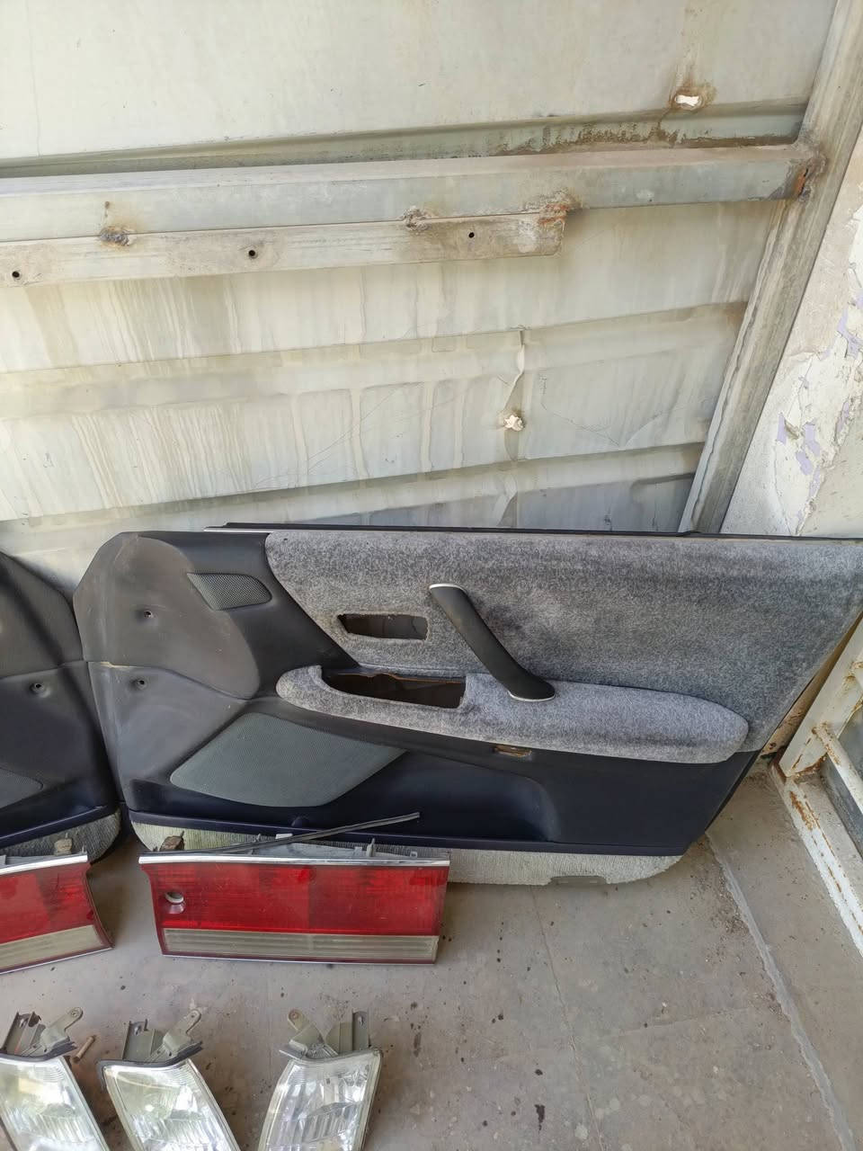 سلام عليكم
من رخصت الأدمن 
نظراً إلى عود الكاذبه
قمنا بنشر مره اخرى
غراض راس الثور فلات
شباك راس الثور
سكنات 3
بكلايتات 3
البطاين 4
تواصل/***********
متواجد واتساب
