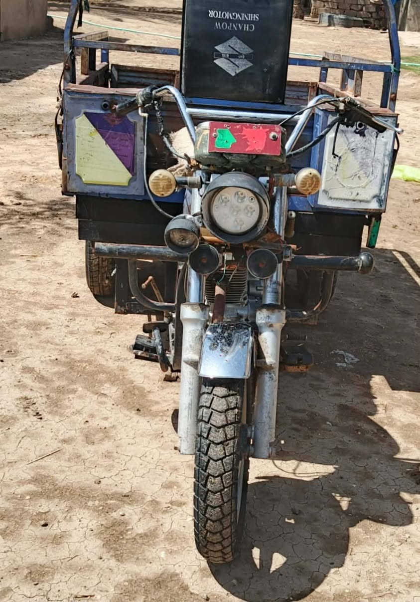 السلام عليكم للبيع ستوته جمره اوراق اصولي موديل 2016   كفاله عامه
رقم الموبايل ***********
