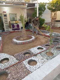 � حوّل مساحتك الخضراء إلى جنة صغيرة! 🌸 هل تحلم بحديقة جميلة تريح النفس...