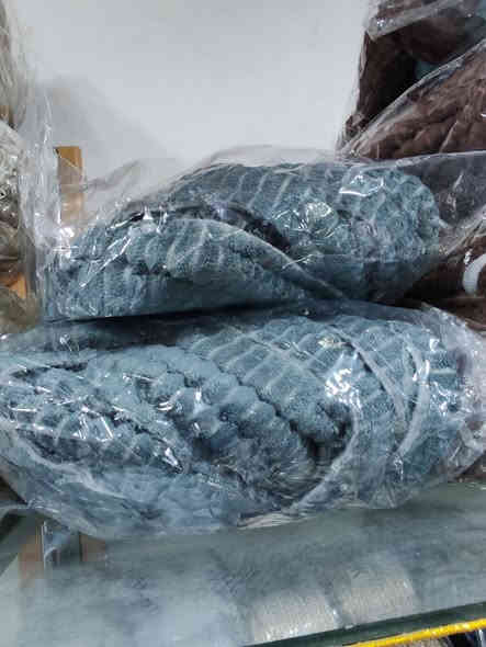 منشور خاص لخياطه الجودليات والمخاد فقط
دانتيل حبل مخاد
دانتيل ذيل البزون
سحاب امتار اصلي ساده ومذهب وفضي مع المداليات
ابر كبير صغير ستيل وعادي
كرستال مخاد اصلي
خيط جودليات رصاصي ابيض وردي فاتح طوخ حاليا
وتكمله الالوان الايام القادمة توصل ان شاء الله
                    😍😍😍لوازم خياطه صلاح المرير😍😍😍
                      ❤️❤️❤️تجدون لدينا كل جديد❤️❤️❤️
                    👈🏻👈🏻👈🏻مسواك جديد كل اسبوع👉🏻👉🏻👉🏻
يتوفر لدينا توصيل جميع محافظات العراق 
العنوان:صلاح الدين/بيجي - سوق الجمله للألبسة النسائيه - المربع الاول - مقابل مجمع ابو طه - مجاور ازياء عسولة
مصطفى *********** واتساب
🌹متواجدون جميع ايام الاسبوع🌹
