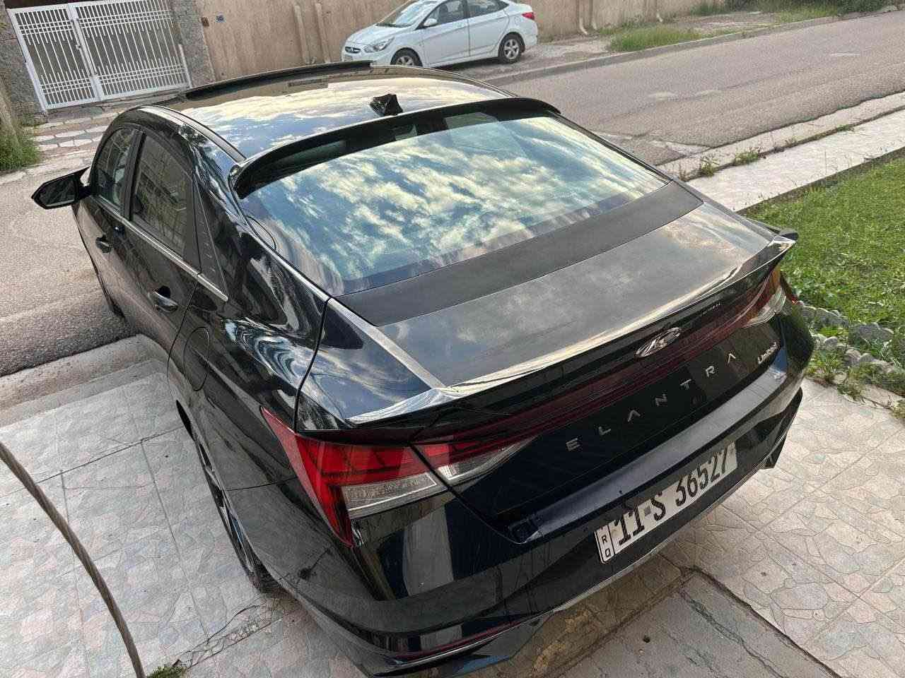 1. النترا موديل 2021 فول لمتد 1/1
2. رقم بغداد 
3.    حجم المحرك ٢٠٠٠ دوش
4.    فتحة سقف
5.    بصمة
6.    تشغيل عن بعد
7.    دخول ذكي
8.    إشارة ترحيب عند الاقتراب
9.    كشنات جلد تدفئة تبريد بالكشن
10.    شاحن واير لس
11.     تبريد منفصل
12.     رادار امامي
13.     رادار خلفي
14.     رادار جانبي نقطة عمياء
15.     مانع تصادم
16.     توقف ذاتي
17.     تحديد السرعة
18.     تحديد المسار
19.     قيادة آلية
20.     سايد بريك دكمة
Auto Hold اوتو هولد -٢٠
1.     دخول ذكي
2.     إشارة ترحيب عند الاقتراب
3.     صندوق Auto يفتح عند الاقتراب منه
4.     لايت اوتوا تشغيل حسب الوضع إذا كان ليل او ظلام قوي
يشغل العالي
1.     ثلاث وضعيات للقيادة (عادي ، سبورت ، ذكي )
2.     شاشة كبيرة لمس بلاد متصل بعداد سرعه تحتوي على بلوتوث واتصال لاسلكي ونظام الملاحة (الخرائط GPS)
3.      كار باي
4.     شاشة القيادة دجتل تتغير مع وضعية القيادة
5.     نظام الصوت Bose يضم ٨ مكبرات للصوت عالية الجودة
حادث قطعتين بدون دواخل لغود شواصي مكفوله وقطعه بارد
ماشيه ٧٥ ميل

السعر 139 وبيها مجال بسيط
بغداد الكرخ
*********** بغداد, العراق
