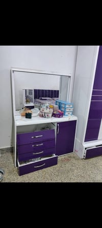 غرفة نوم • نضيفه • ضرر بسيط