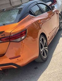 نيسان سنترا 2022 فئة  SR فول مواصفات  رقم بغداد   لونين سقف اسود بلادي...